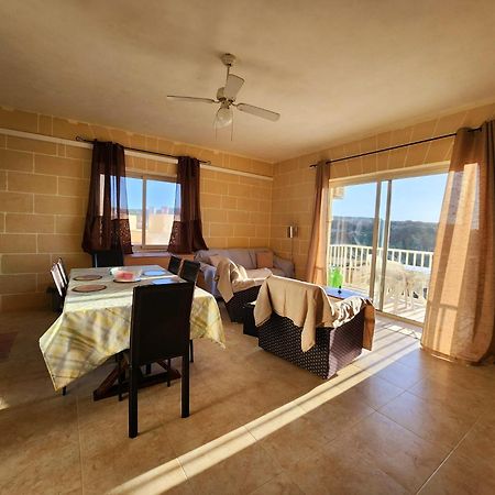 Palm Court Apartment Xlendi Exterior foto